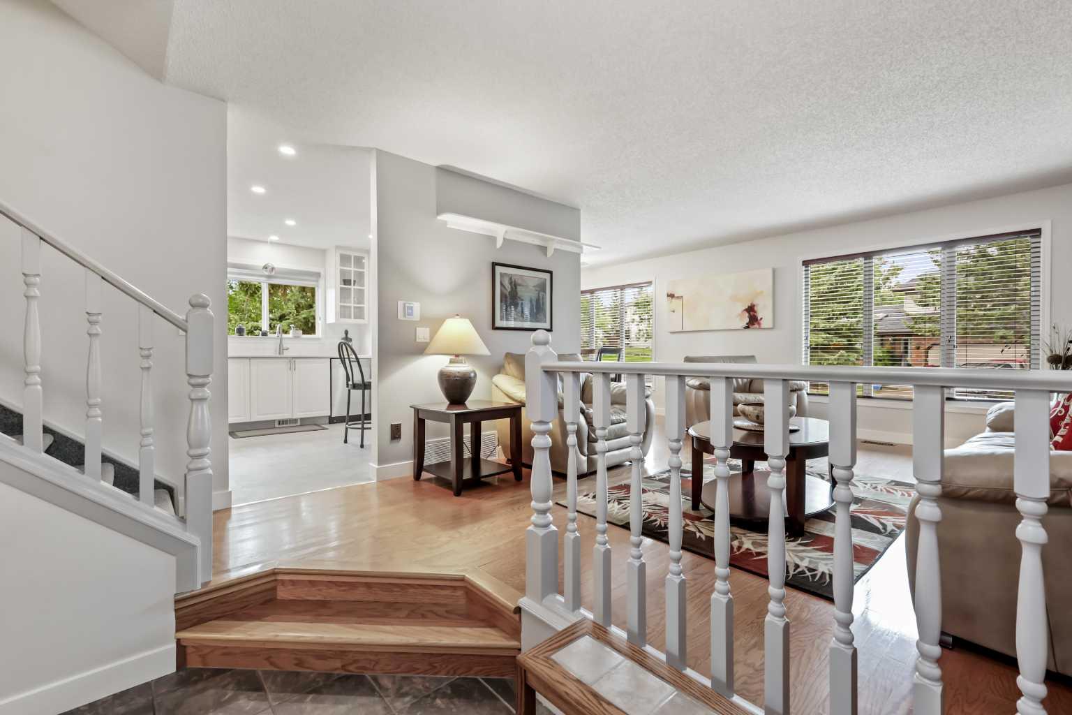 103 Sandarac Place NW