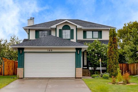 Photo of 109 Shawbrooke Close SW, Calgary, AB T2Y 3A6 (MLS # A2317532)