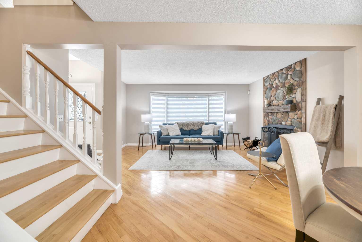 391 Scenic Glen Place NW