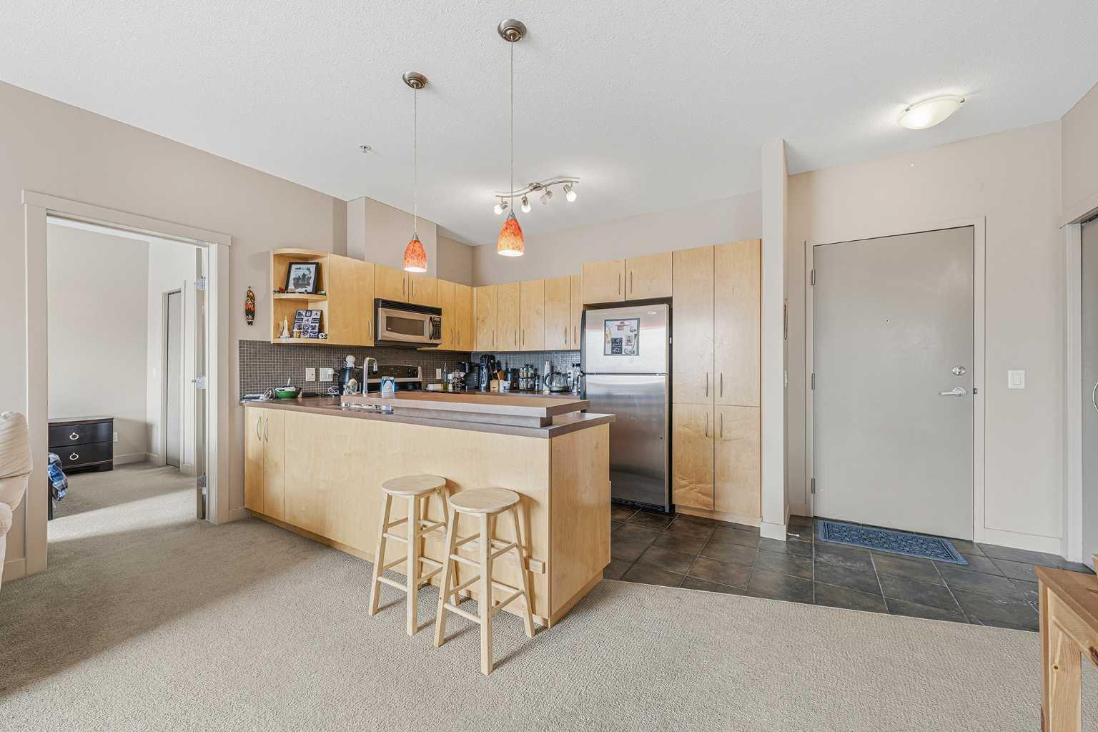 69 Springborough Court SW 236