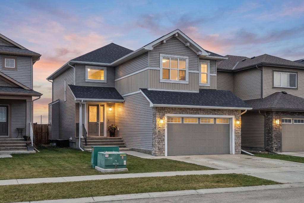 Photo of 1403 Monterey Drive SE, High River, AB T1V 0G8 (MLS # A2352194)