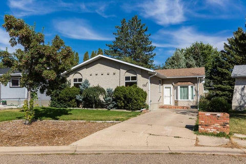 Photo of 1313 Huron Place S, Lethbridge, AB T1K 3L1 (MLS # A2341721)