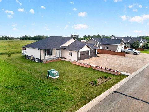Photo of 10705 110 Street, La Crete, AB T0H 2H0 (MLS # A2325320)