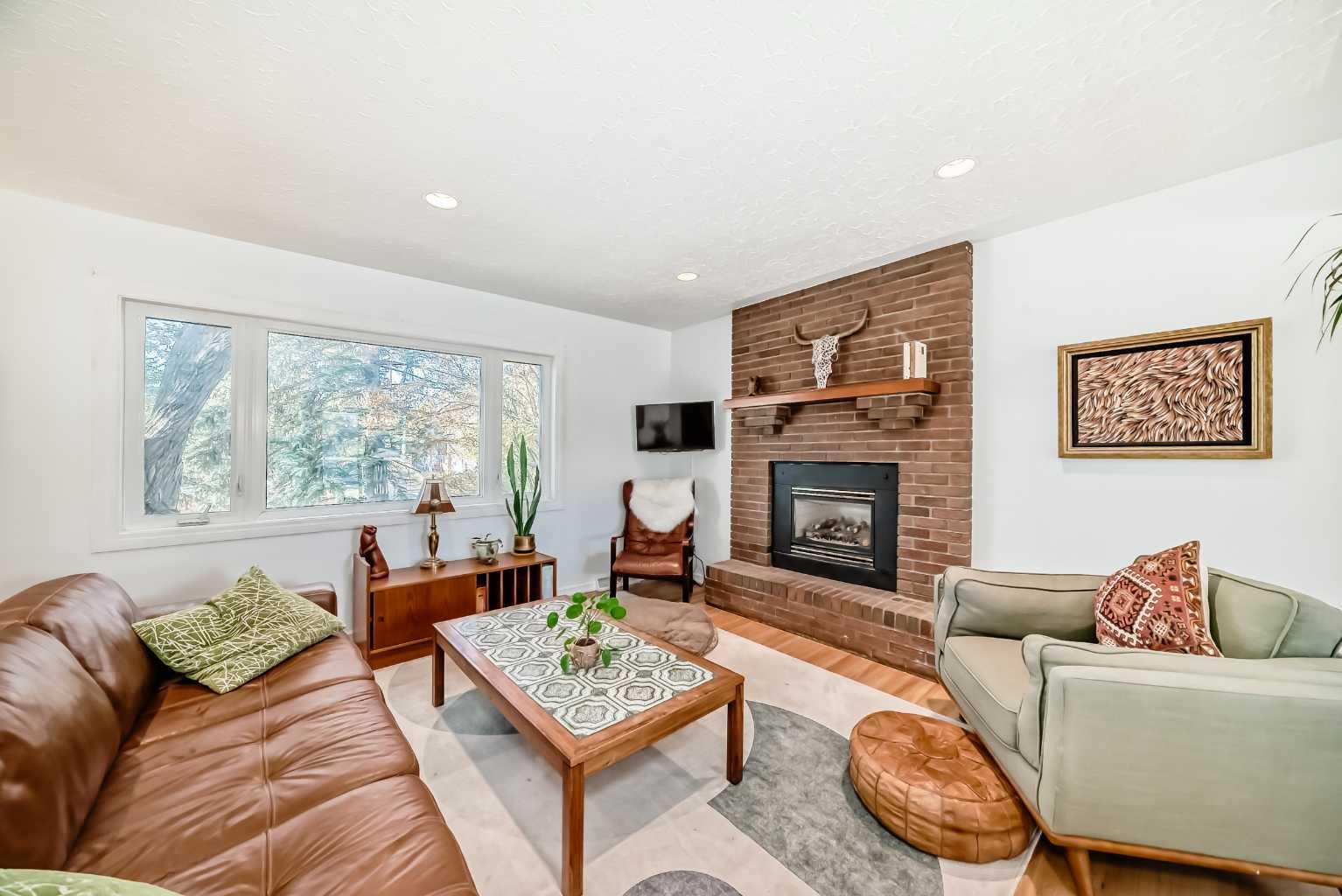 91 Chisholm Crescent NW