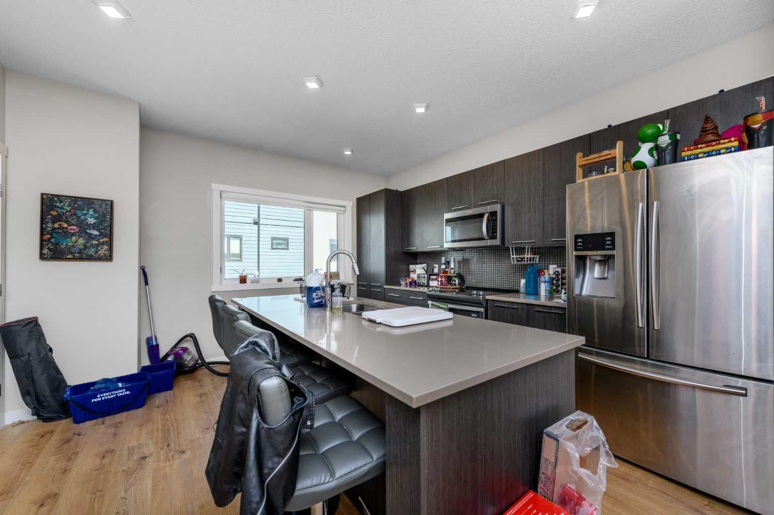 218 Sherwood Square NW 301