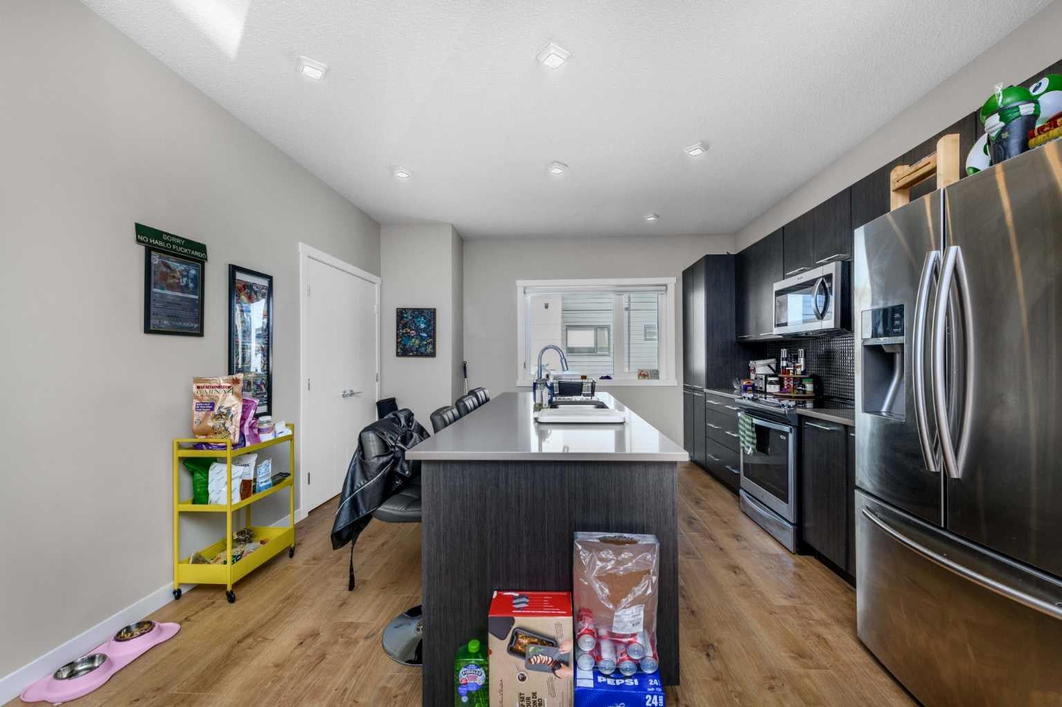 218 Sherwood Square NW 301