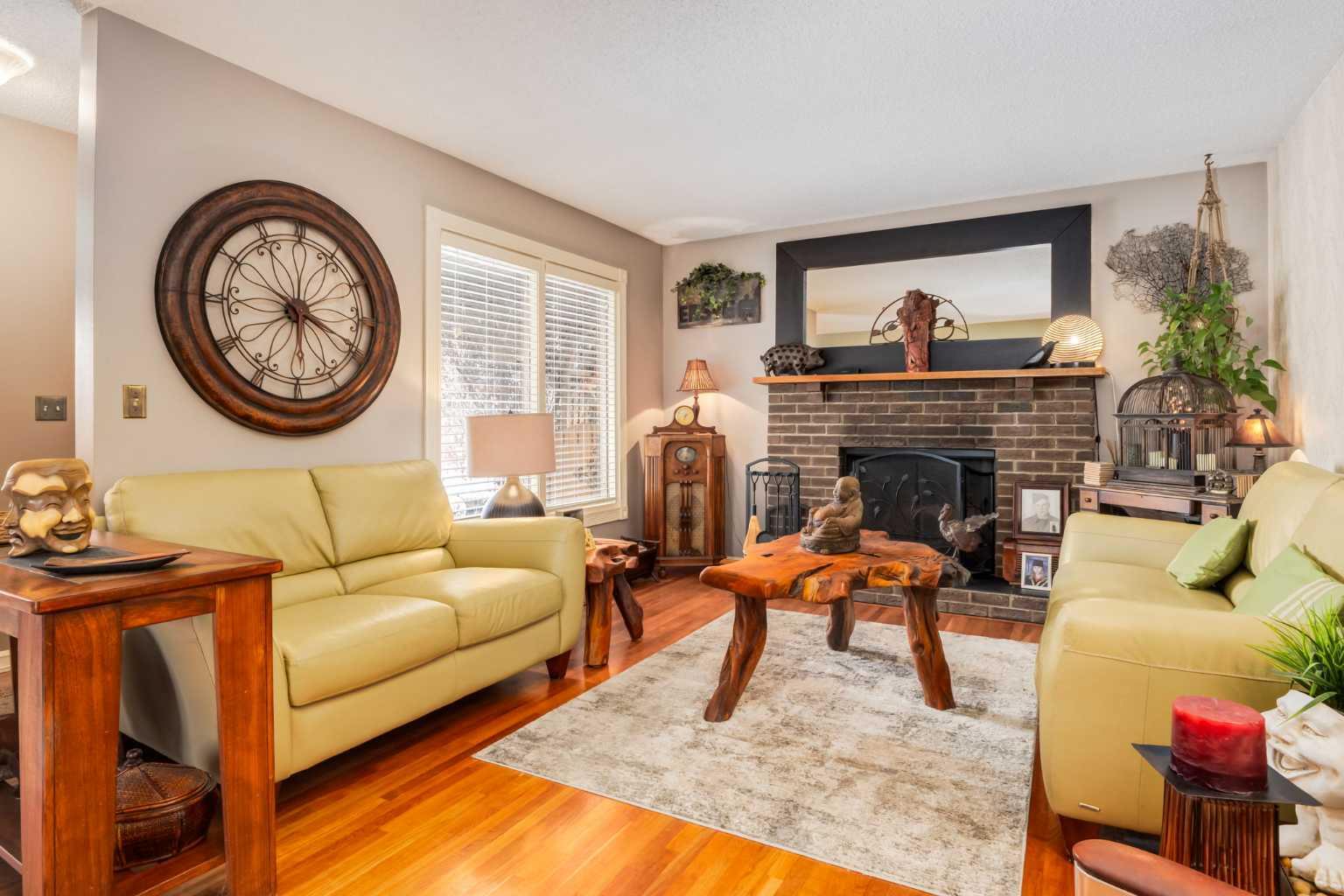 21 Midridge Green SE