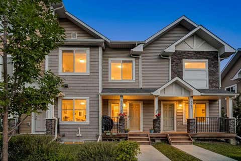 Photo of 573 Canals Crossing SW, Airdrie, AB T4B 4L3 (MLS # A2336193)