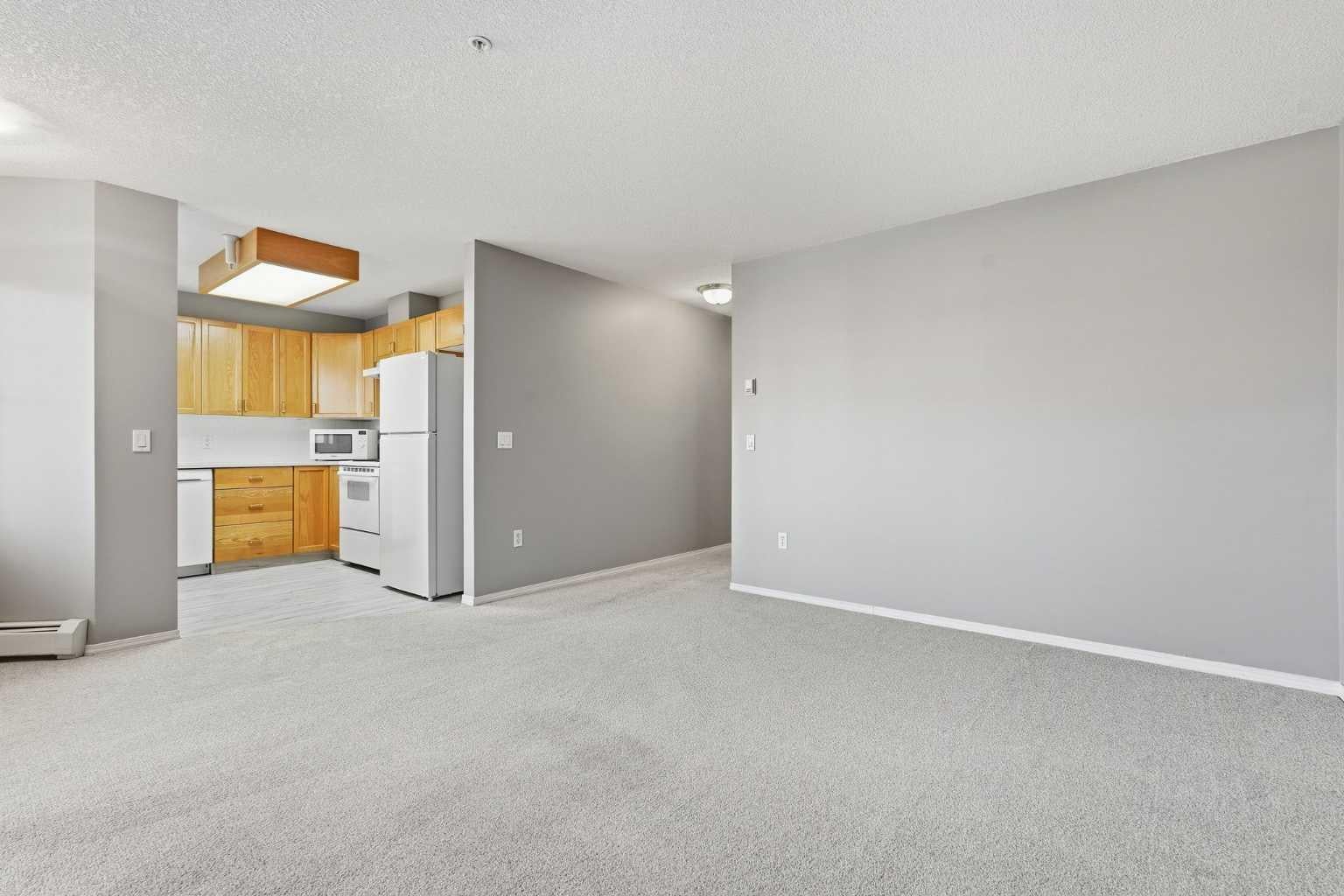 305 1 Avenue NW 316