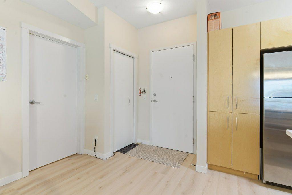 69 Springborough Court SW 210