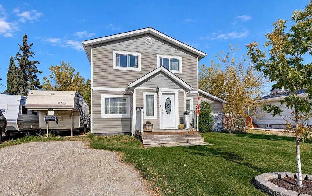 Photo of 9316 102 Avenue, Grande Prairie, AB T8V 0Z3 (MLS # A2347582)