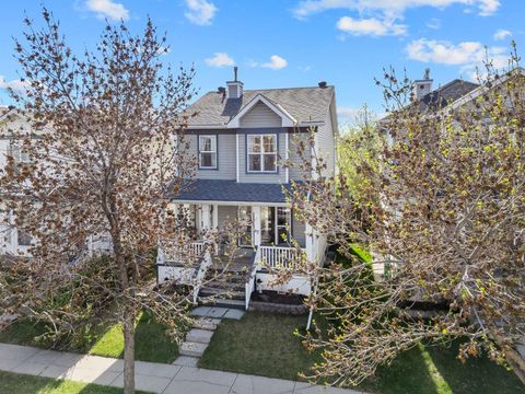 Photo of 67 Prestwick Crescent SE, Calgary, AB T2Z 3S5 (MLS # A2310853)