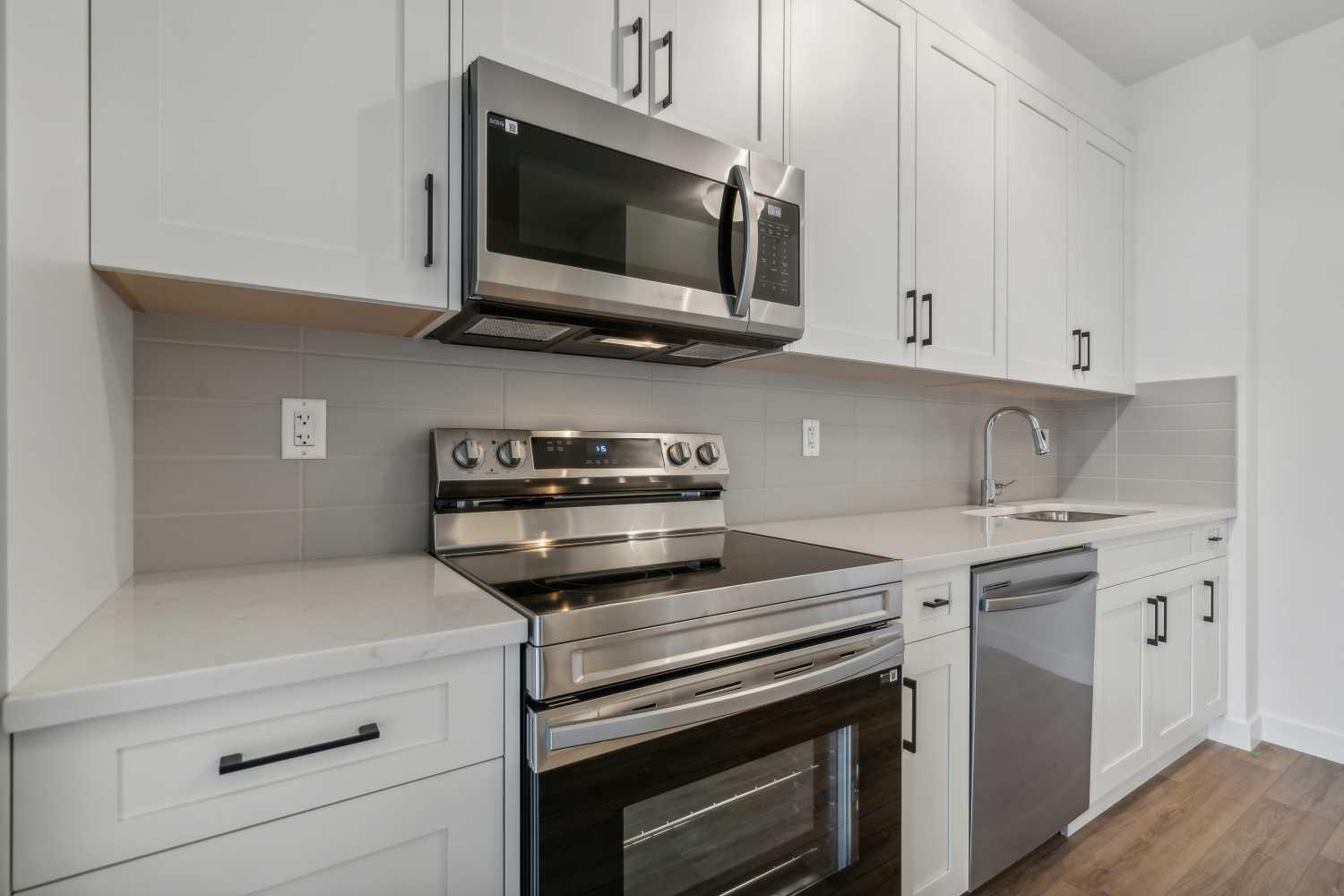 1802 Mahogany Boulevard SE 3117