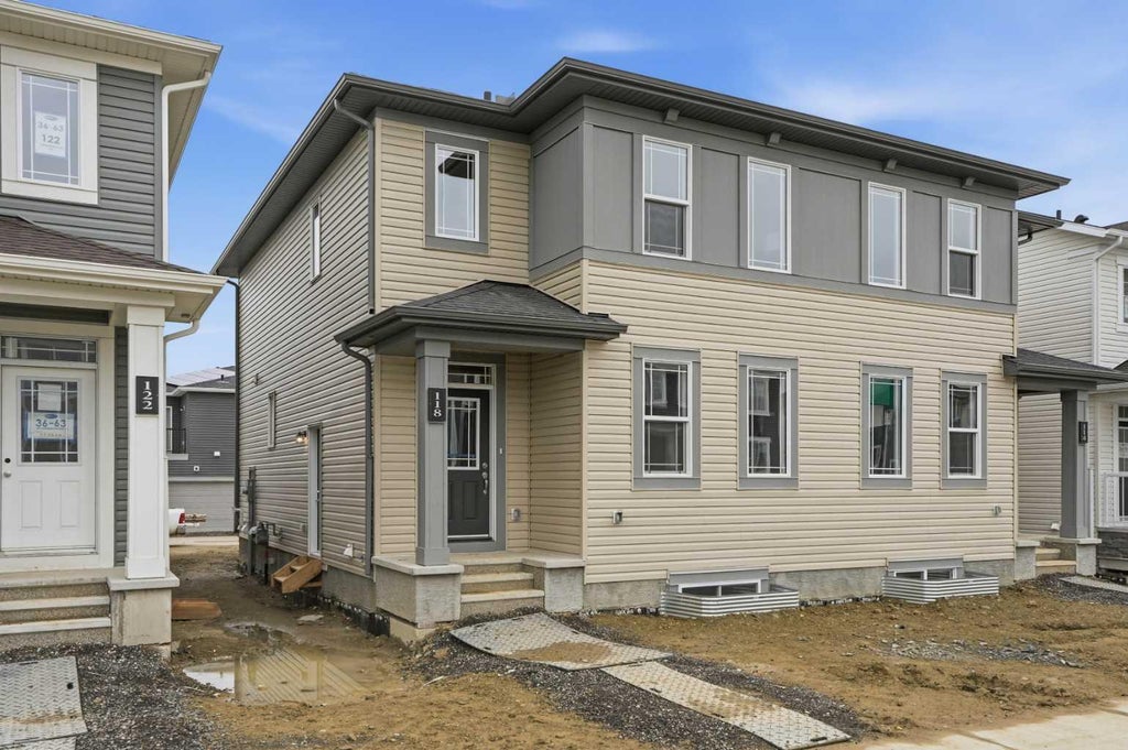 Photo of 130 Carringwood Terrace NW, Calgary, AB T3P 2B2 (MLS # A2320494)