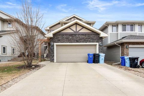 Photo of 156 Gravelstone Way, Fort McMurray, AB T9K 0S9 (MLS # A2312131)