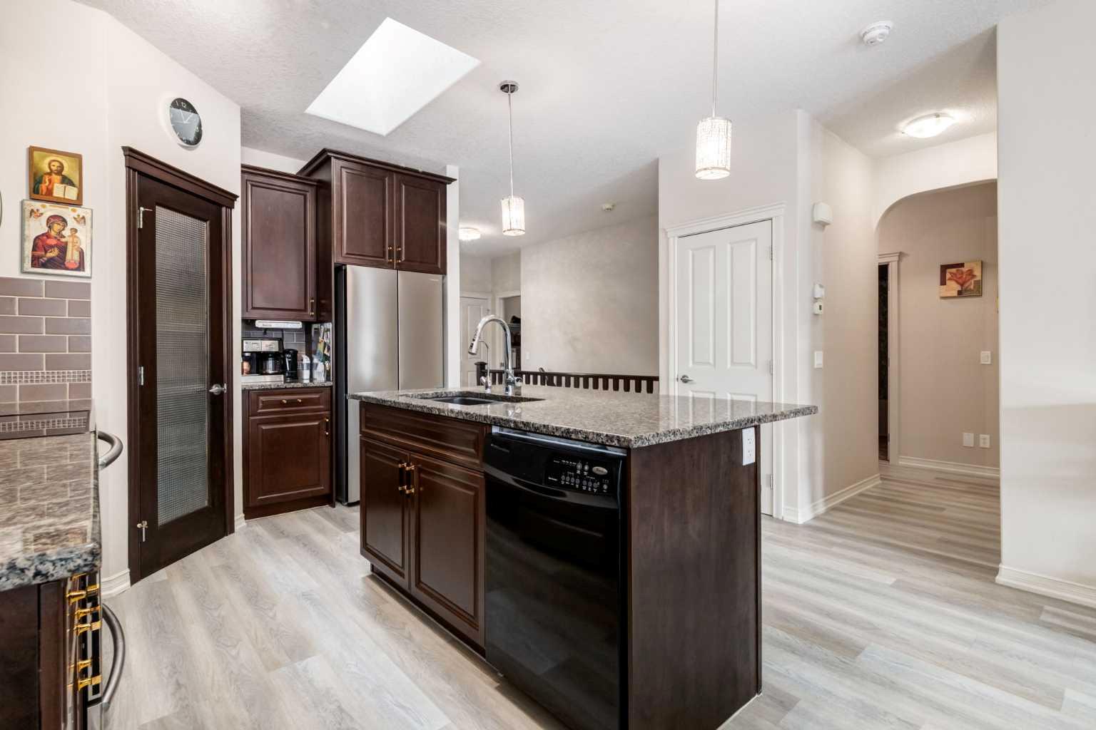 202 Silverado Bank Circle SW