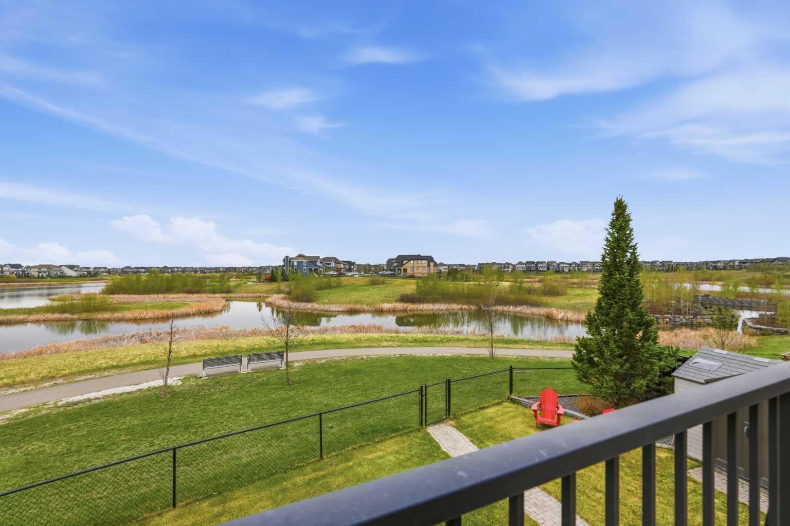 127 Marquis Grove SE