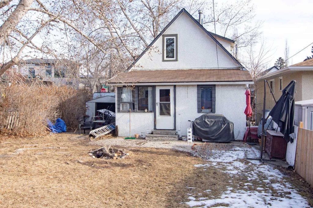 Photo of 521 7 Street NE, Calgary, AB T2E 4C5 (MLS # A2257897)