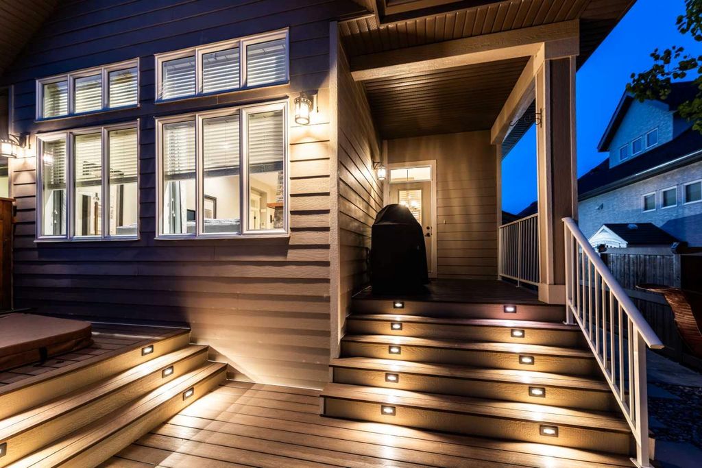 Photo of 120 Elgin Estates View SE, Calgary, AB T2Z 0N7 (MLS # A2316078)