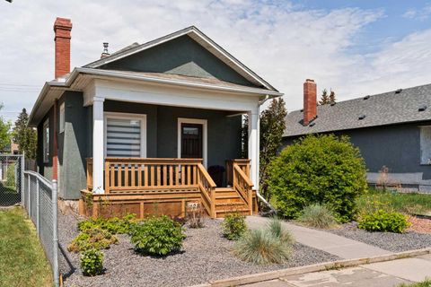 Photo of 128 18 Avenue NE, Calgary, AB T2E 1M9 (MLS # A2315877)