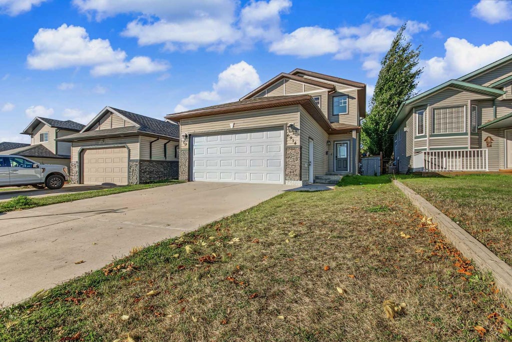 Photo of 6914 114 Street, Grande Prairie, AB T8W 0E4 (MLS # A2351307)