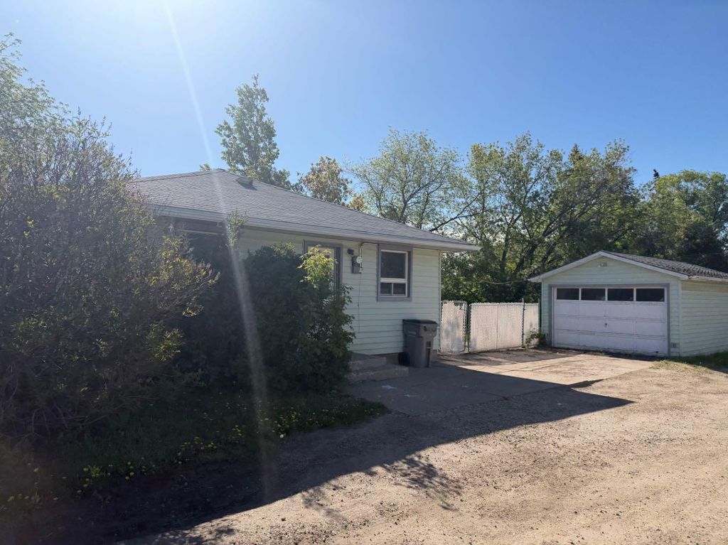 Photo of 9657 Hillcrest Drive, Grande Prairie, AB T8V 1A9 (MLS # A2315521)