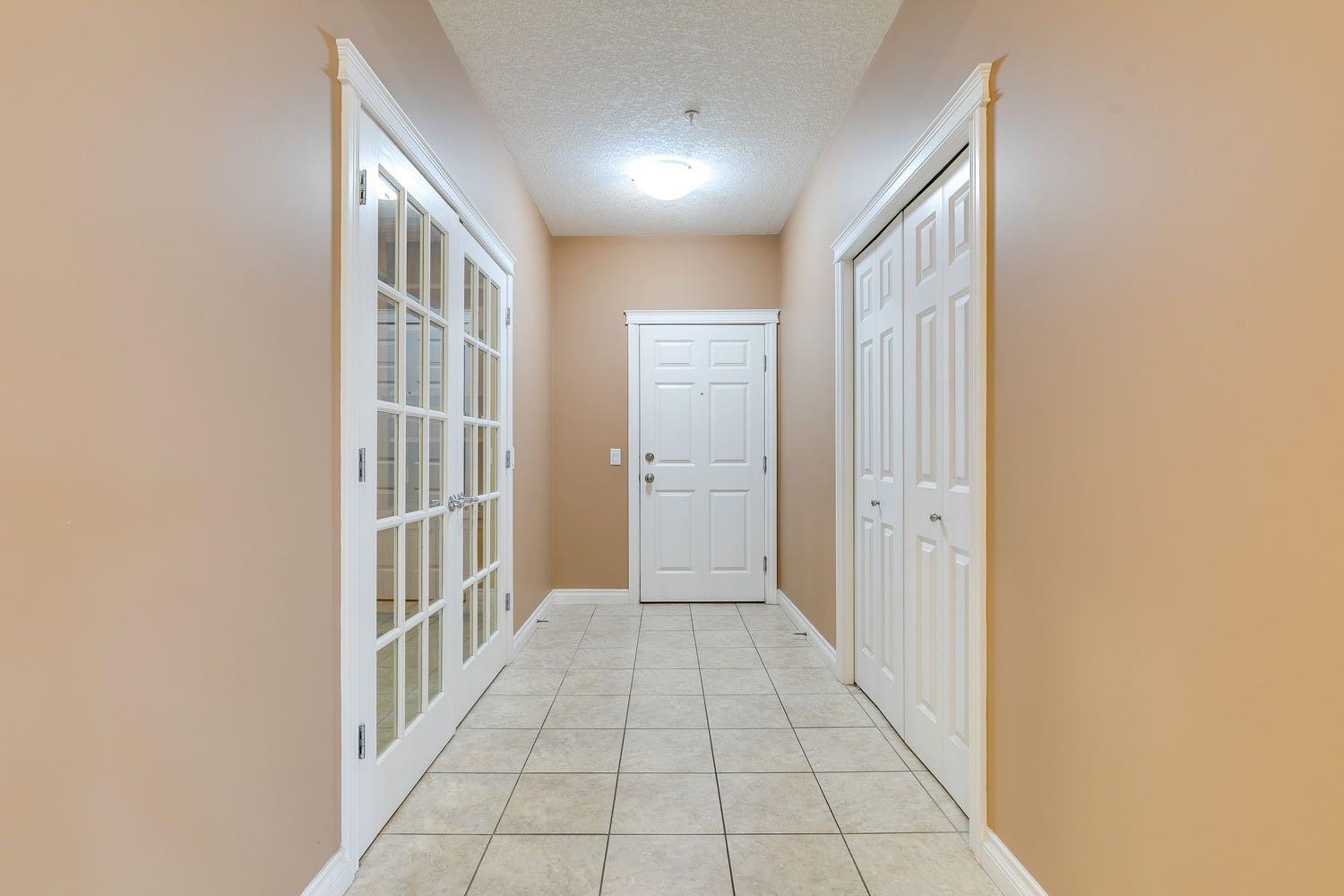 10 Hemlock Crescent SW 304