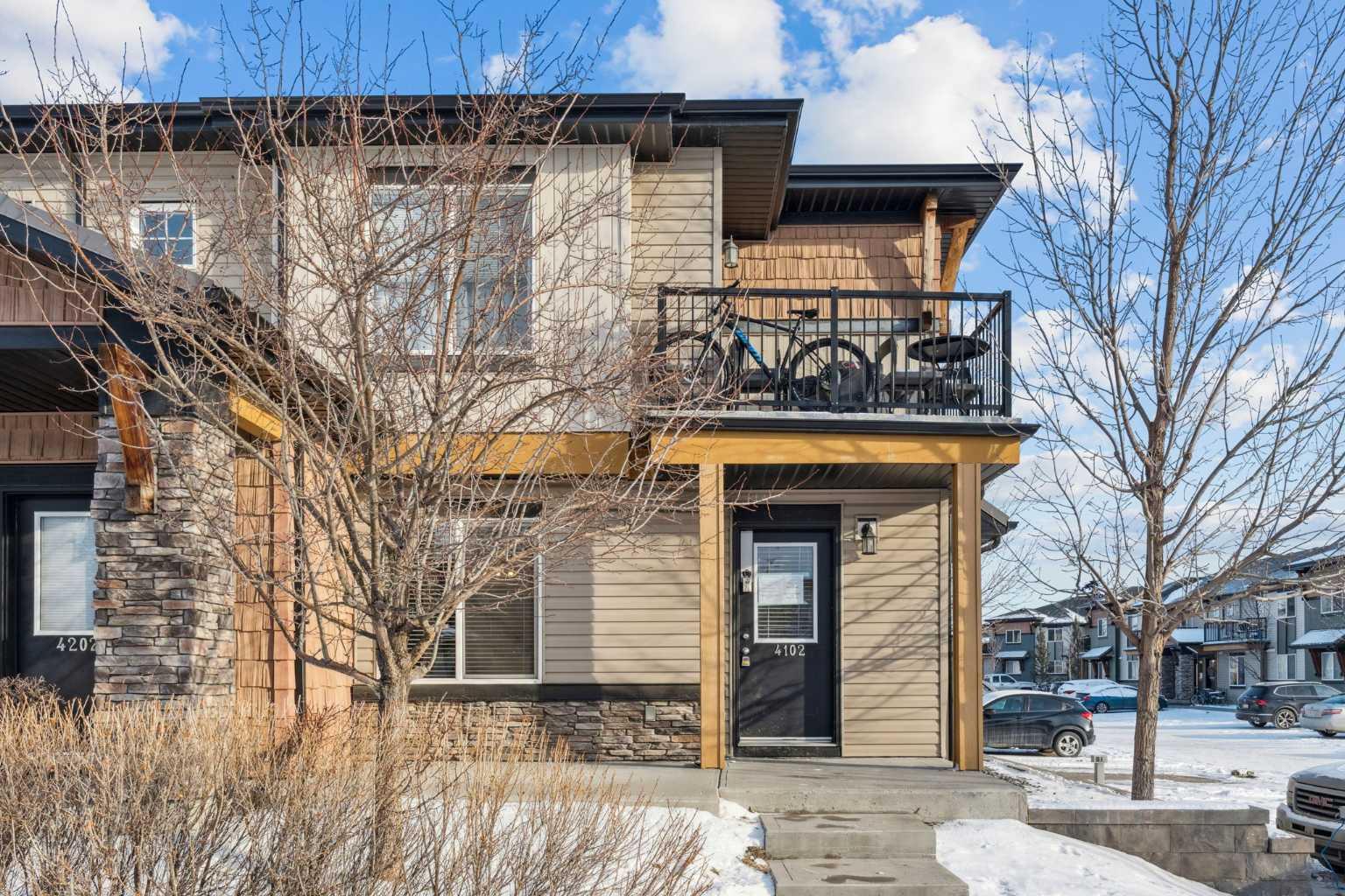 2781 Chinook Winds Drive SW 4102