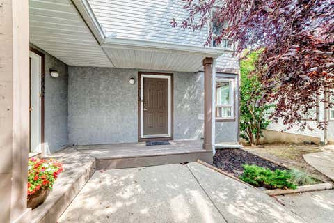 Photo of 2003 Signal Hill Green SW, Calgary, AB T3H 2Y4 (MLS # A2335981)