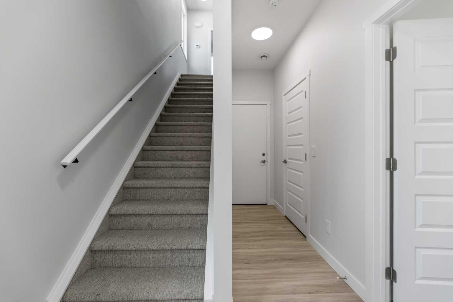 90 Corner Meadows Manor NE 602