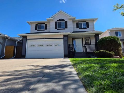 296 Red Crow Boulevard W Lethbridge AB T1K 7J7