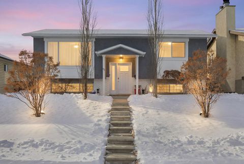 Photo of 172 Rundlefield Crescent NE, Calgary, AB T1Y 2V5 (MLS # A2302544)