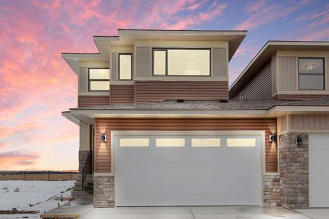 60 Bridges Drive Langdon AB T0J 1X3