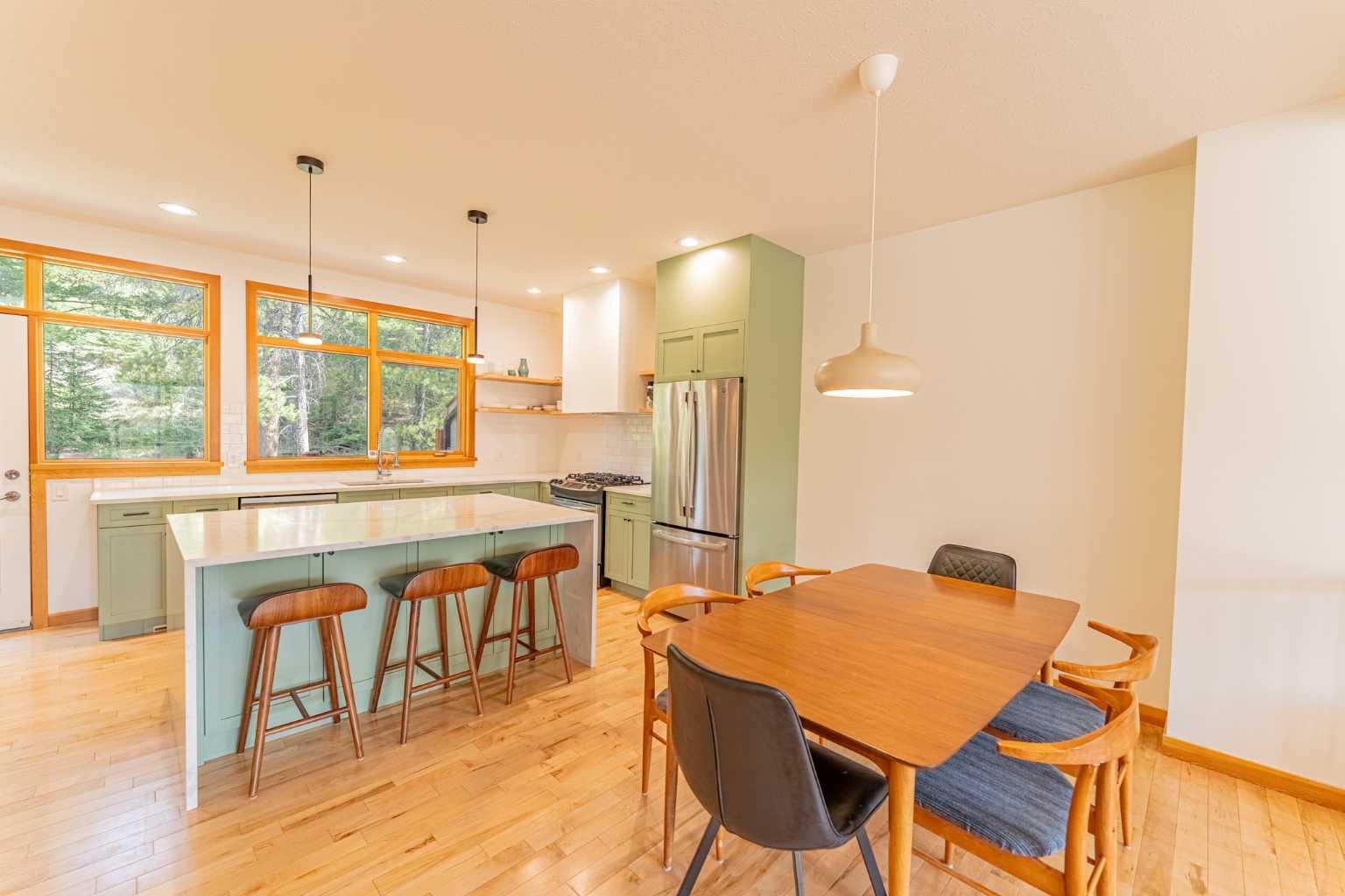 137 Wapiti Close 21