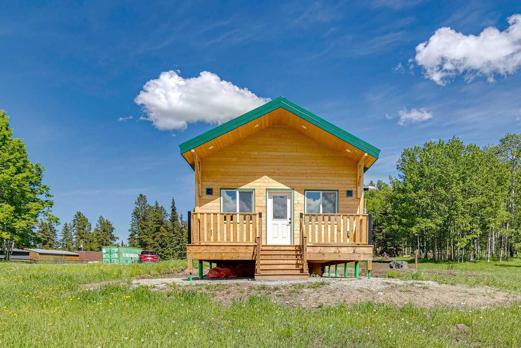 Photo of 200 Fawn Hills Drive, Bragg Creek, AB T0L 0K0 (MLS # A2320902)