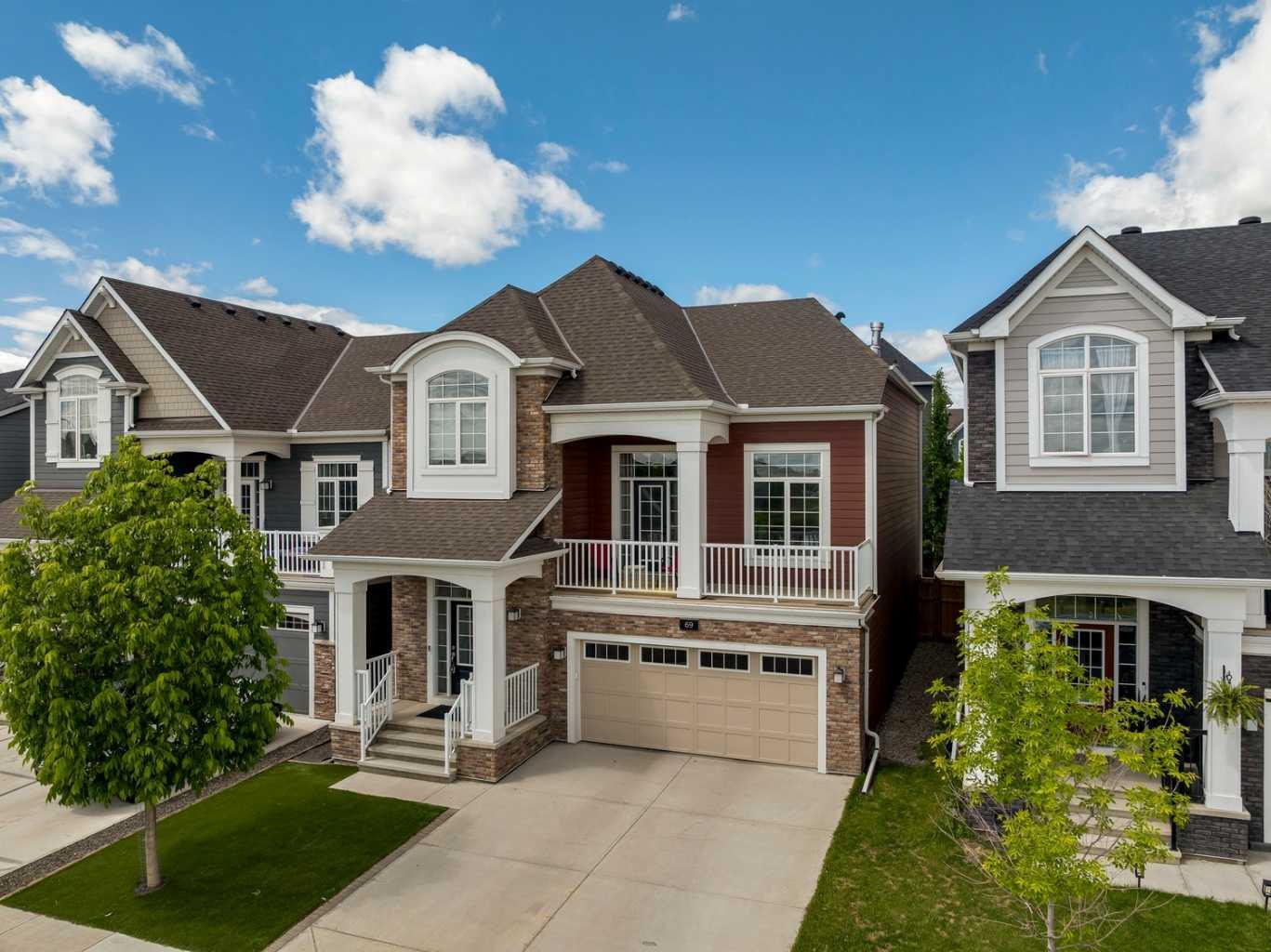 69 Yorkville Green SW