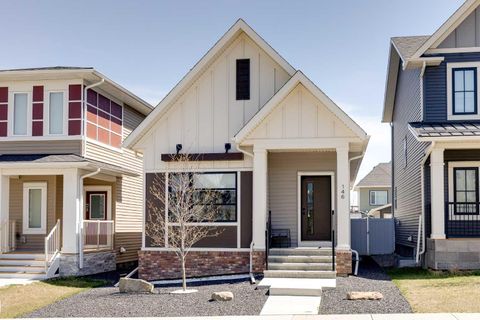 Photo of 146 Highview Gate SE, Airdrie, AB T4A 3L6 (MLS # A2309404)