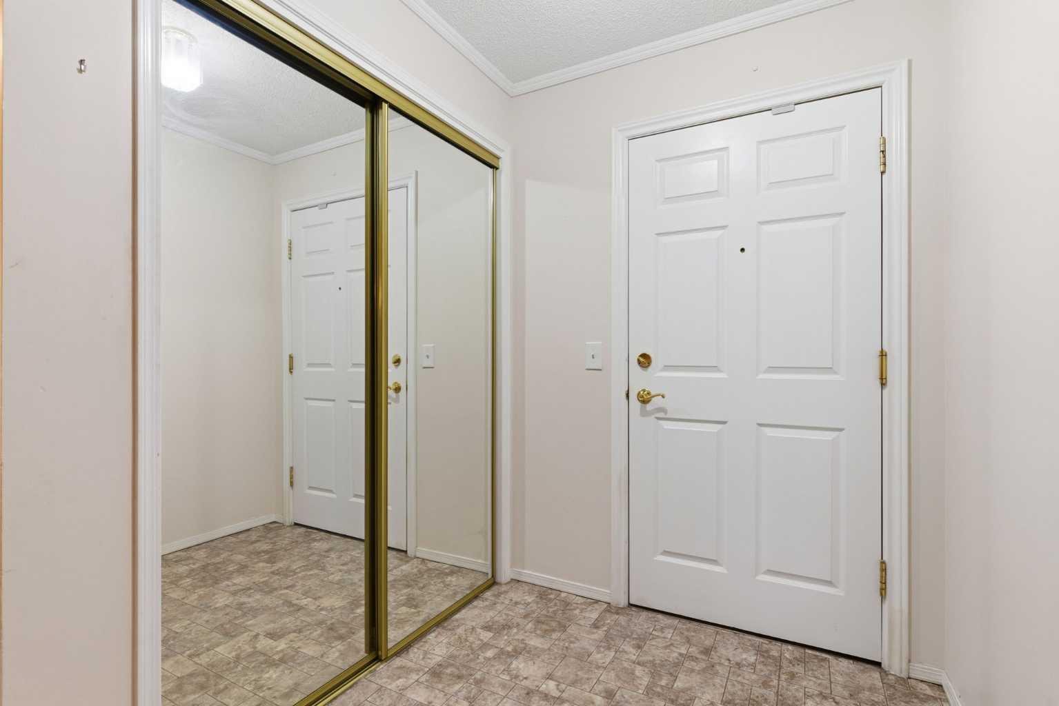 1209 Sienna Park Green SW 1209