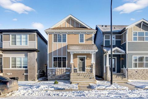 Photo of 1738 KEYSTONE CREEK Avenue NE, Calgary, AB T3P 2V4 (MLS # A2269140)