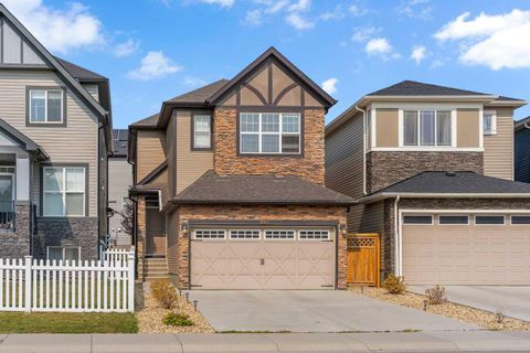 213 Nolanhurst Way NW Calgary AB T3R 1S7