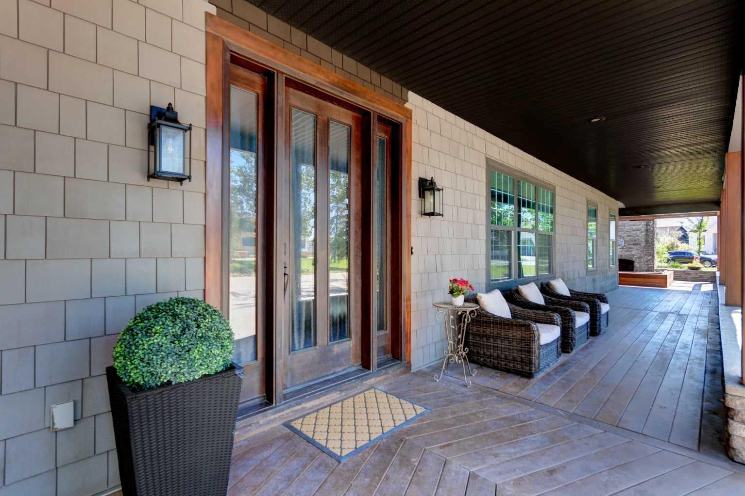 566 Pine Creek Ridge