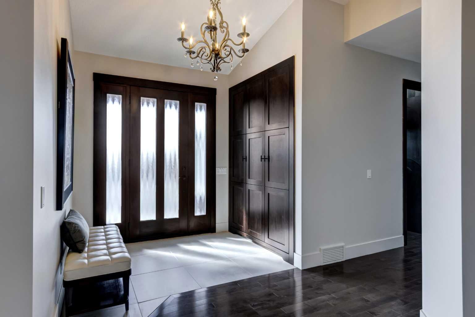 566 Pine Creek Ridge