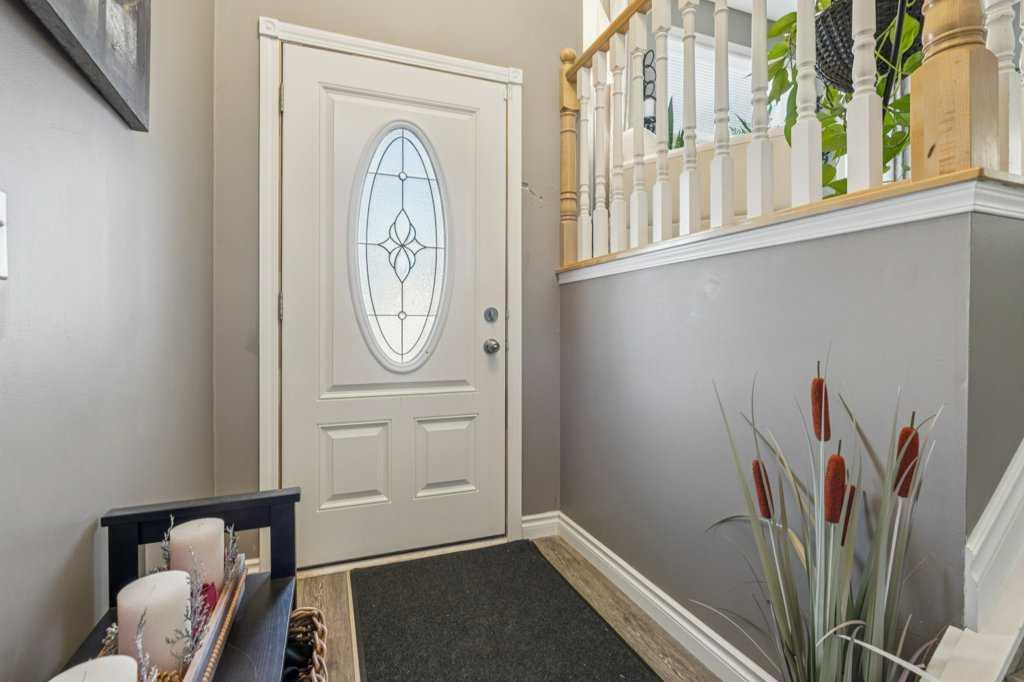 11 Somervale Drive SW