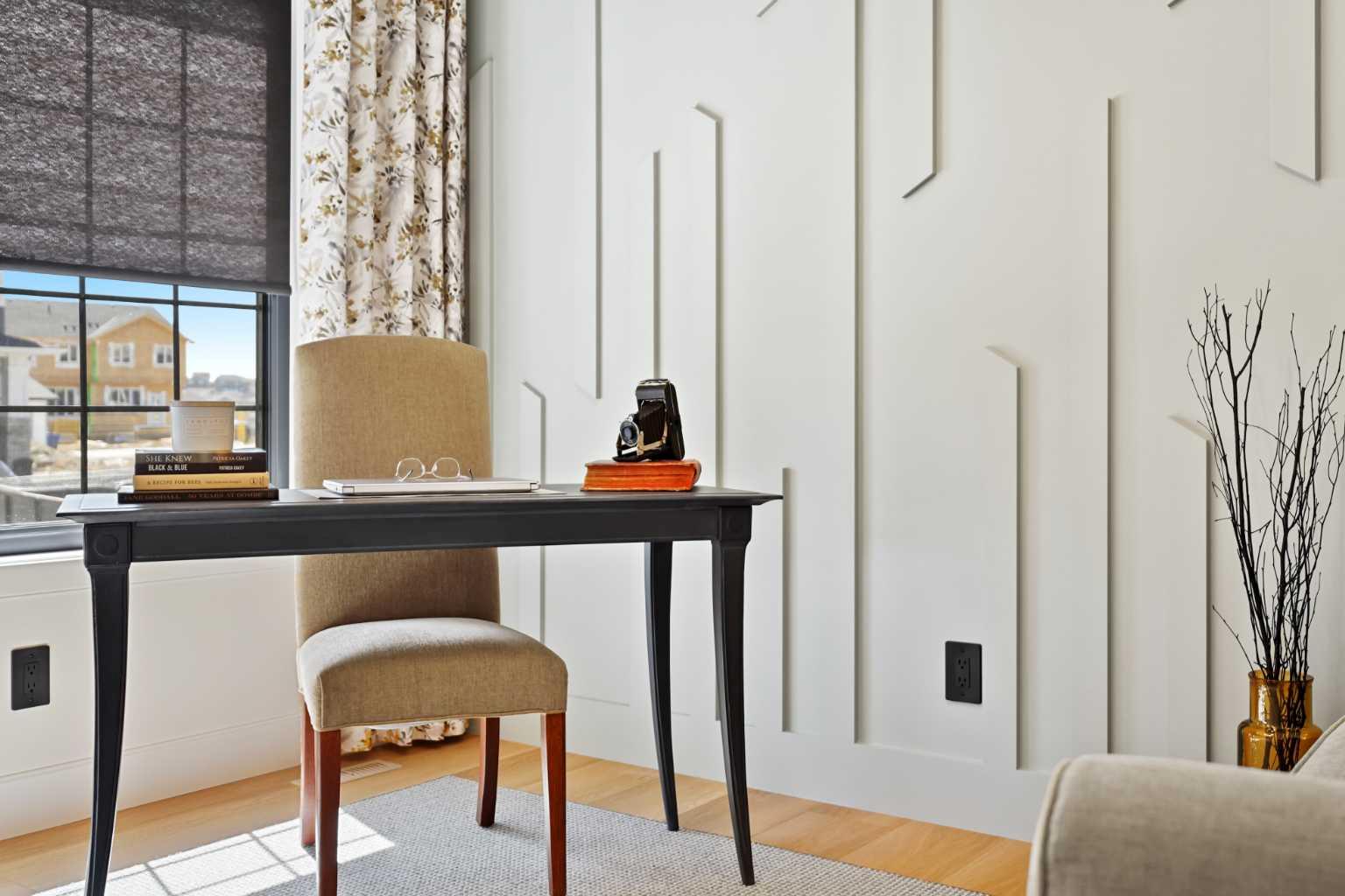 352 Coopersfield Rise SW