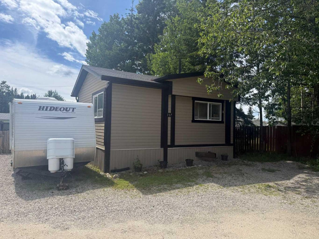 Photo of 810 56 #107, Edson, AB T7E 1P5 (MLS # A2329010)