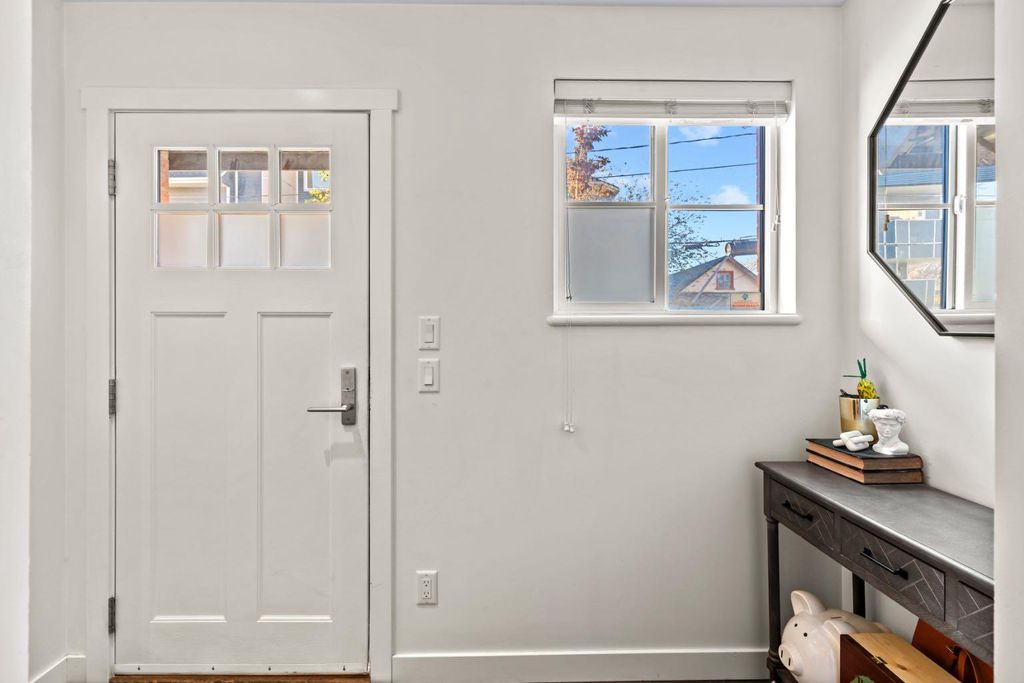 Photo of 1818 14A Street SW #101, Calgary, AB T2T 3W6 (MLS # A2293416)