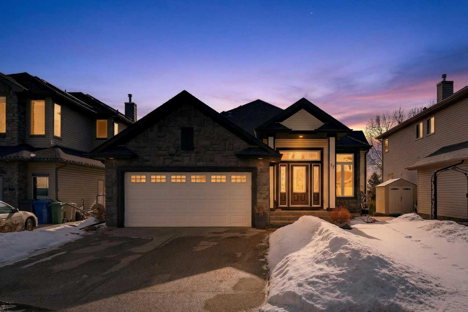 77 Crystal Green Drive