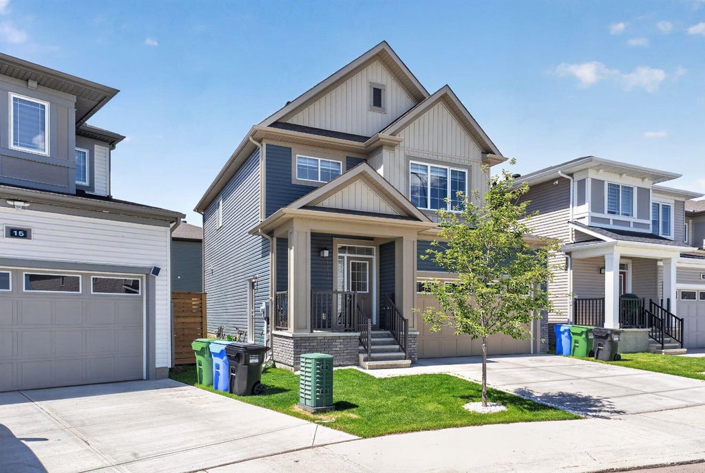 Photo of 19 Cityline Heath NE, Calgary, AB T3N 2N5 (MLS # A2345610)