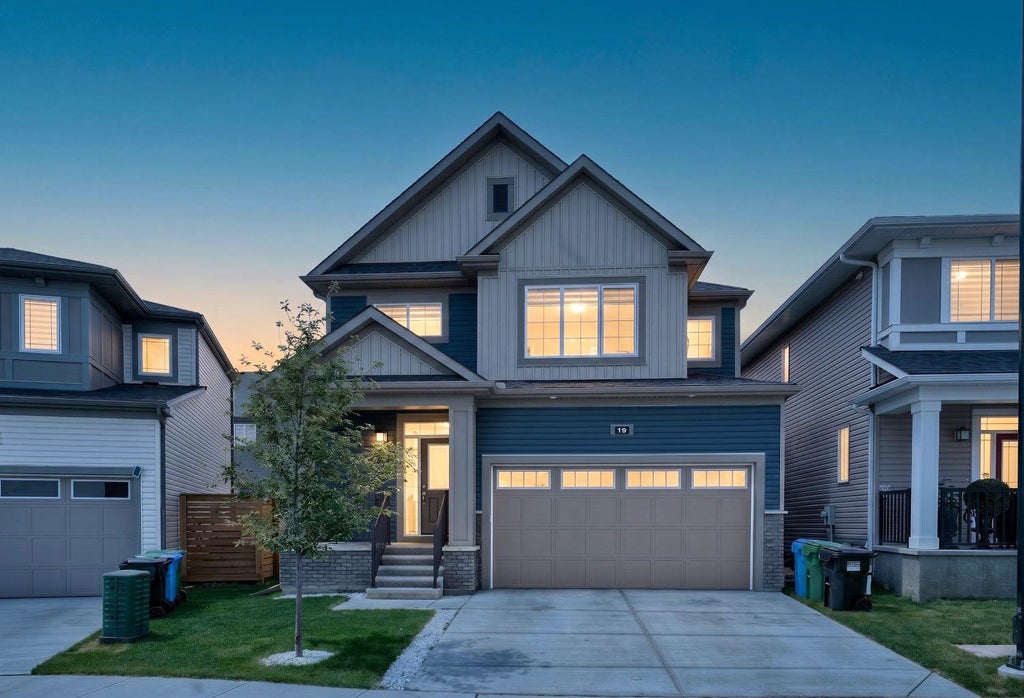 Photo of 19 Cityline Heath NE, Calgary, AB T3N 2N5 (MLS # A2345610)