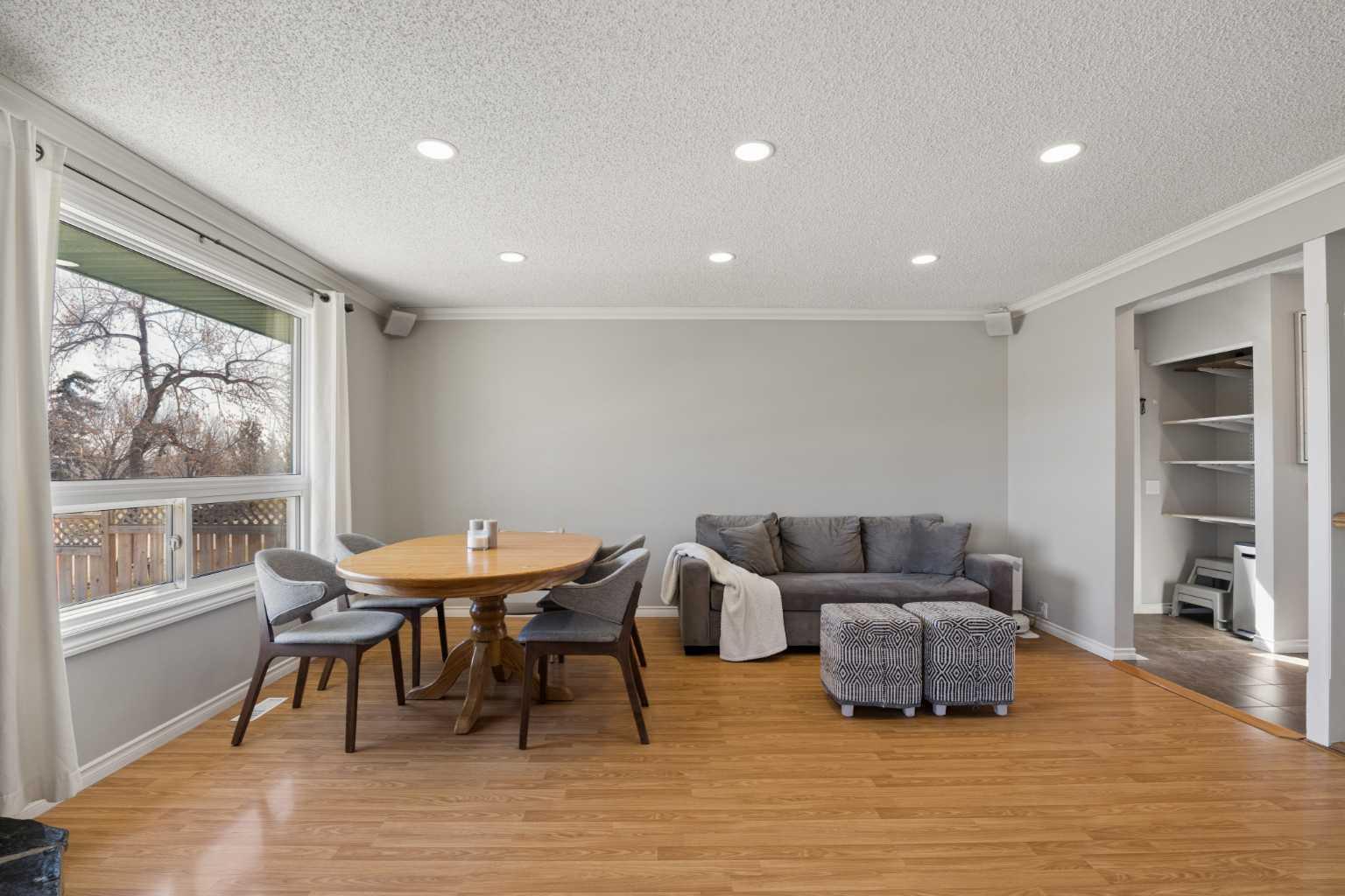 8011 Huntington Street NE